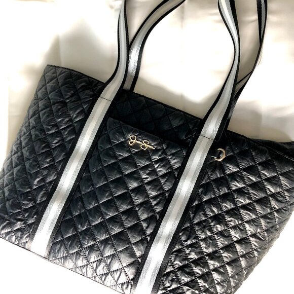 Jessica Simpson Shiny Black Purse ~ - Picture 1 of 1